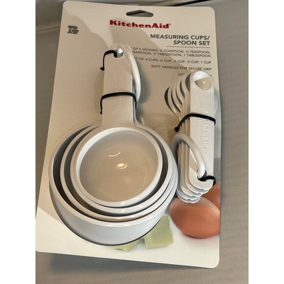 KitchenAid white Measuring cups & Spoons model KE4750HWHA NEW WITH TAGS! - Picture 1 of 5
